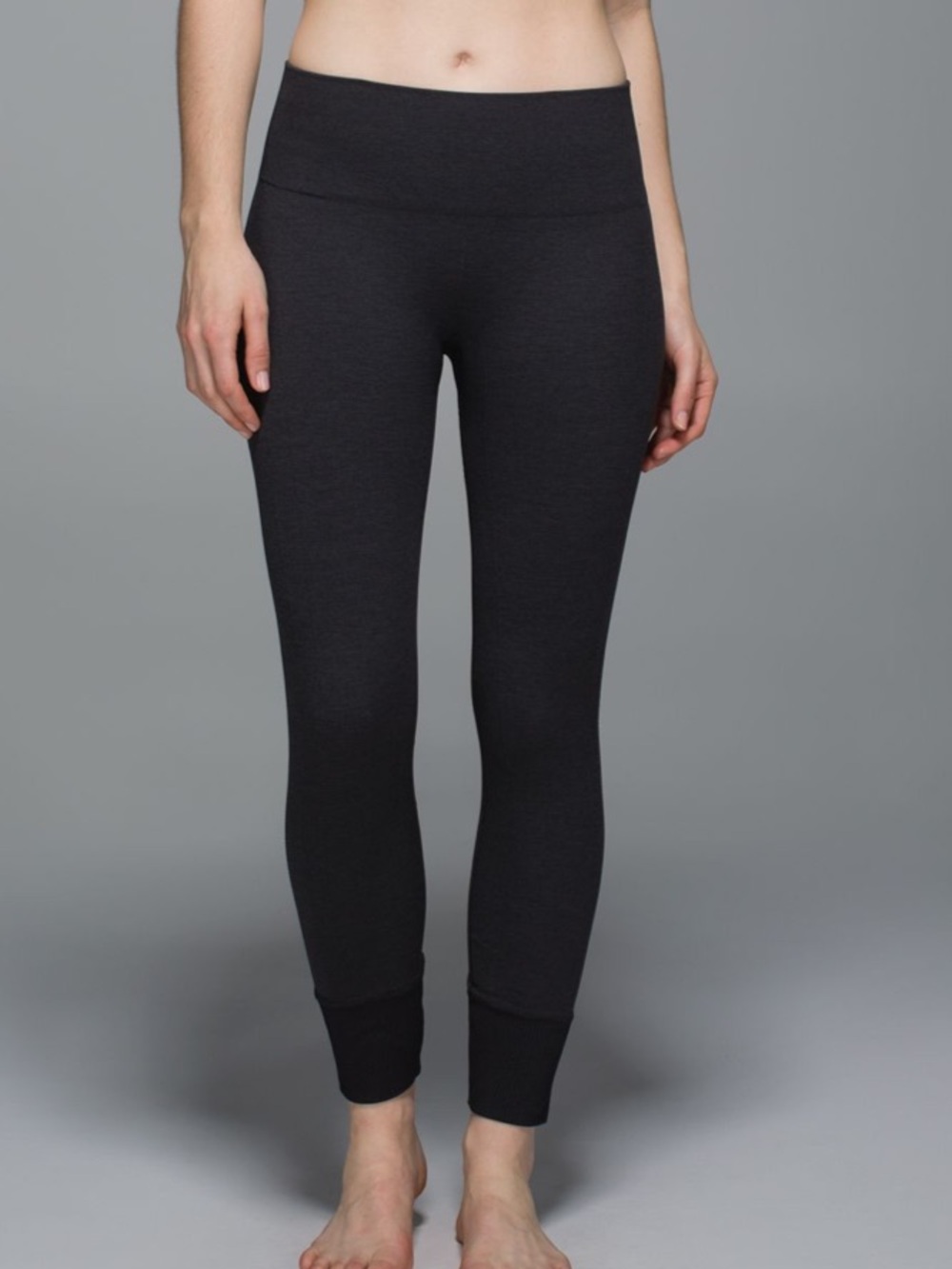 Lululemon Ebb To Street Pant
Heathered Black Ribbed Seamless Leggings Size 10